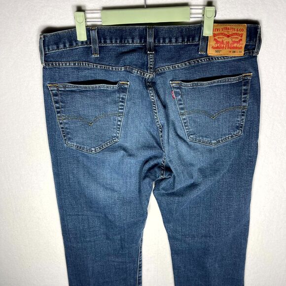 Levi Strauss & Co 501 Button Fly Jeans Dark Wash Mens W38 L30 - Picture 4 of 13